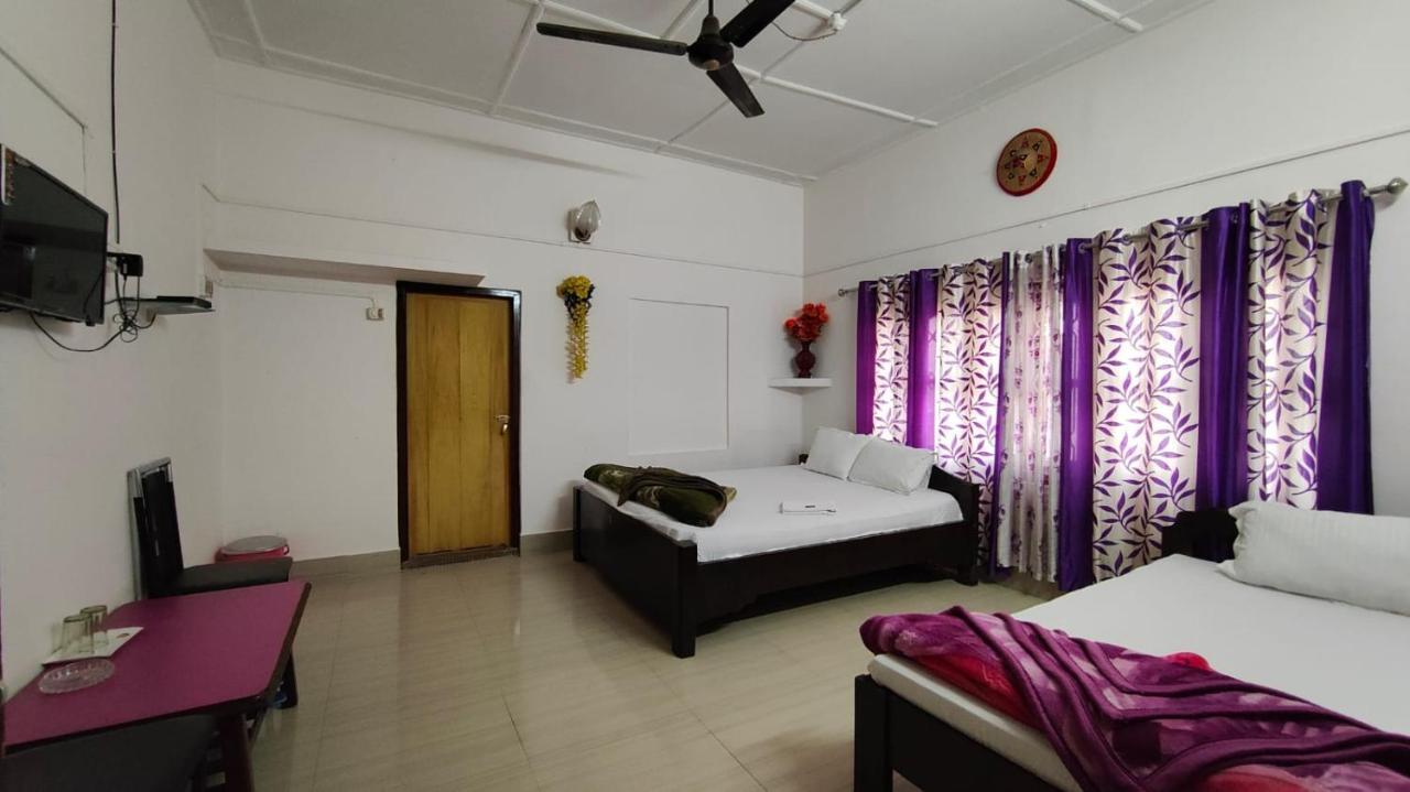Kaziranga Guest House, Kohora Home Golaghat Buitenkant foto
