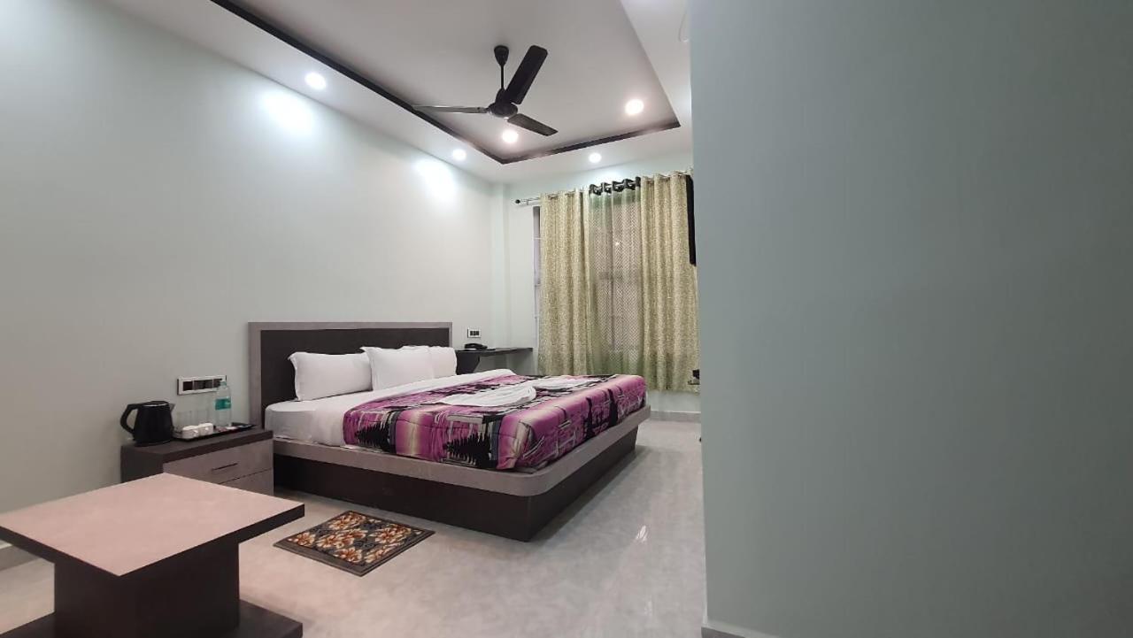 Kaziranga Guest House, Kohora Home Golaghat Buitenkant foto